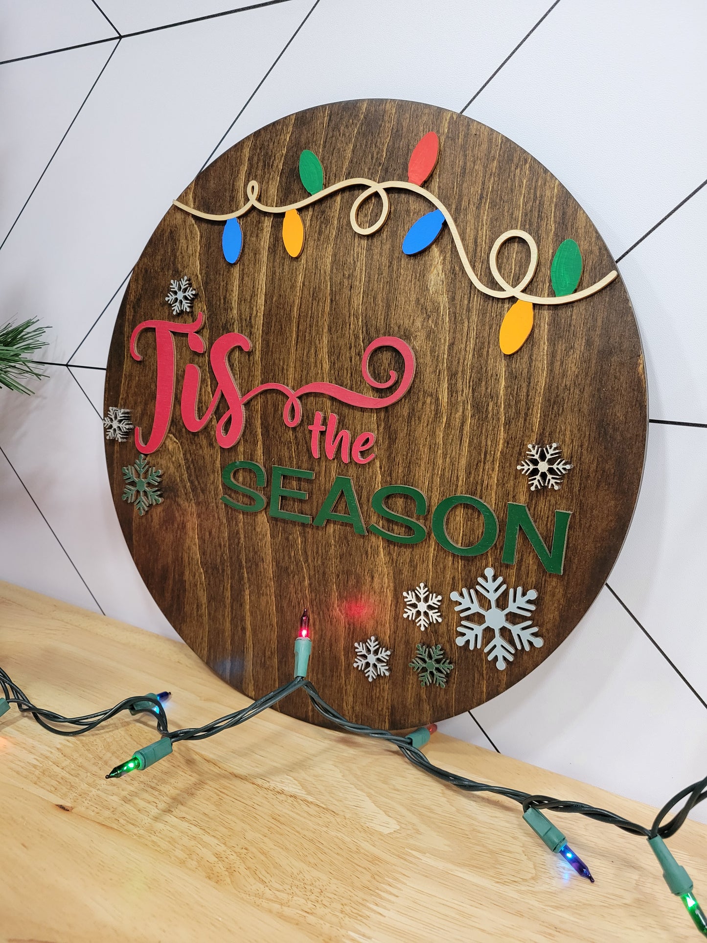 Tis The Season Round Sign